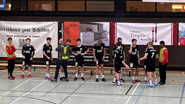 B2 verliert gegen den Tabellenführer