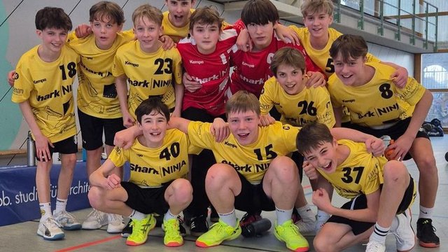 Schöner Heimspielsieg der C3 im neuen Trikot