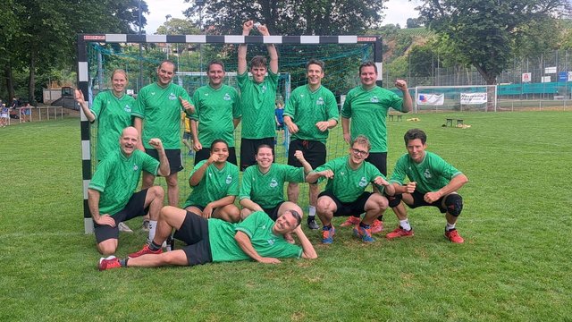Eltern-Mixed-Mannschaft der mD beim Freizeitturnier