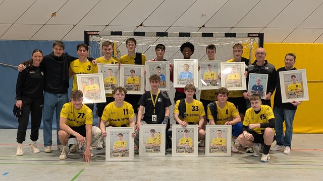TEAM STUTTGART MIT ERFOLGREICHEM SAISON-ABSCHLUSS